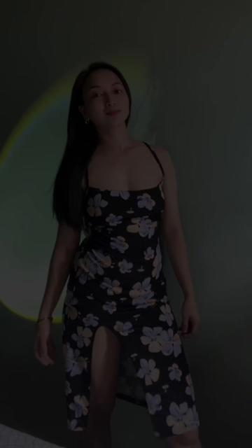 @Joyce R. (Timmys_Closet)