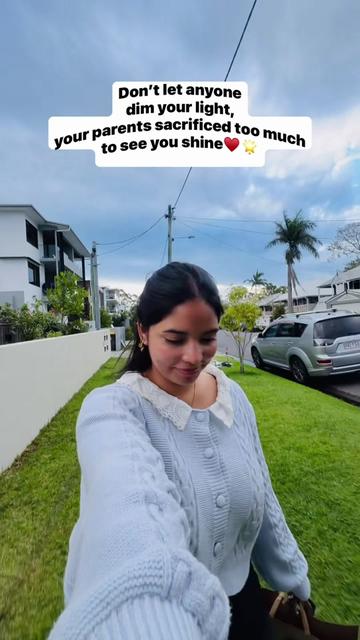 @nursewhovlogs