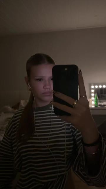 @𝓶𝓲𝓪𝓾