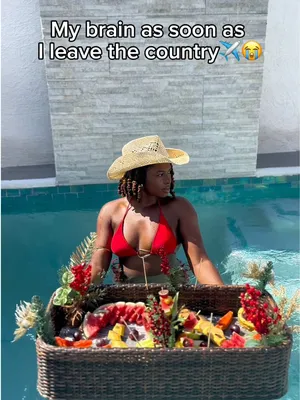 @Isis | Travel Content Creator