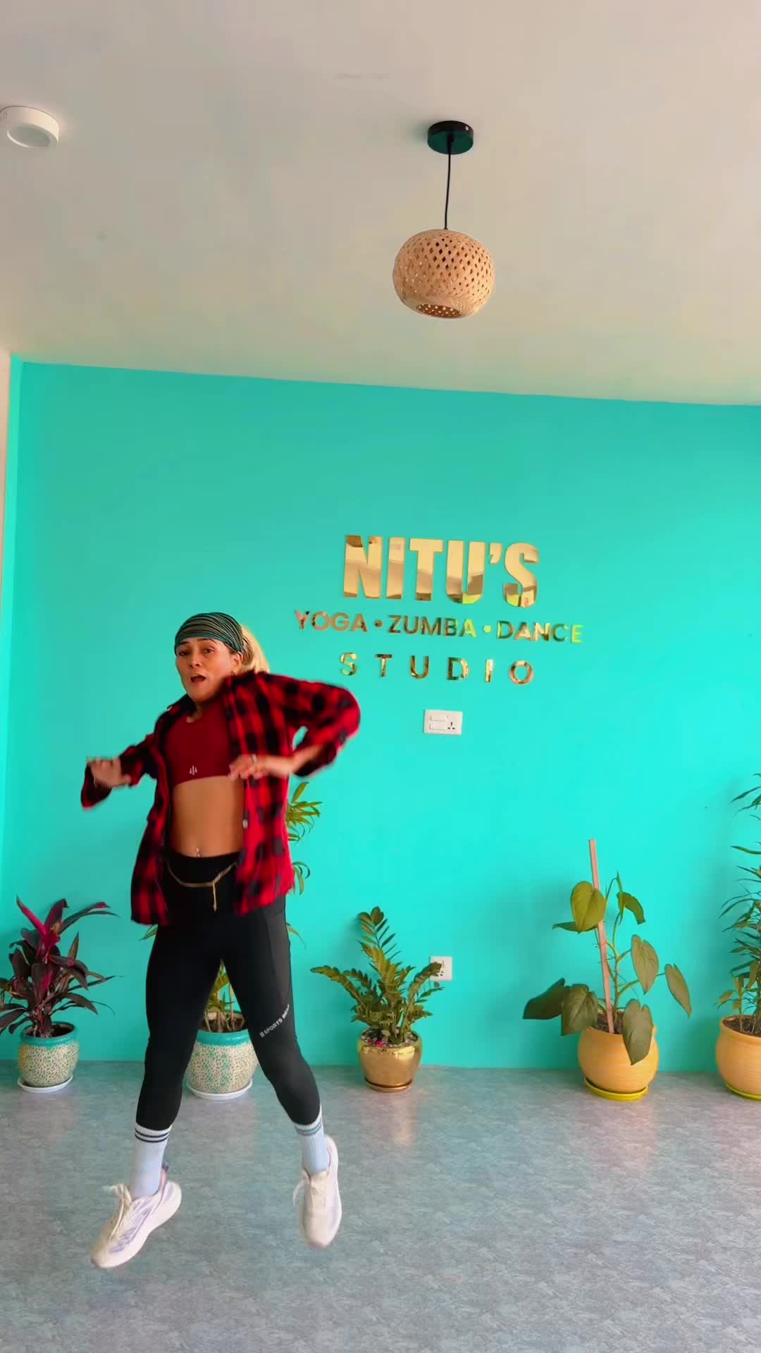 @Nitu singh yoga teacher zIn
