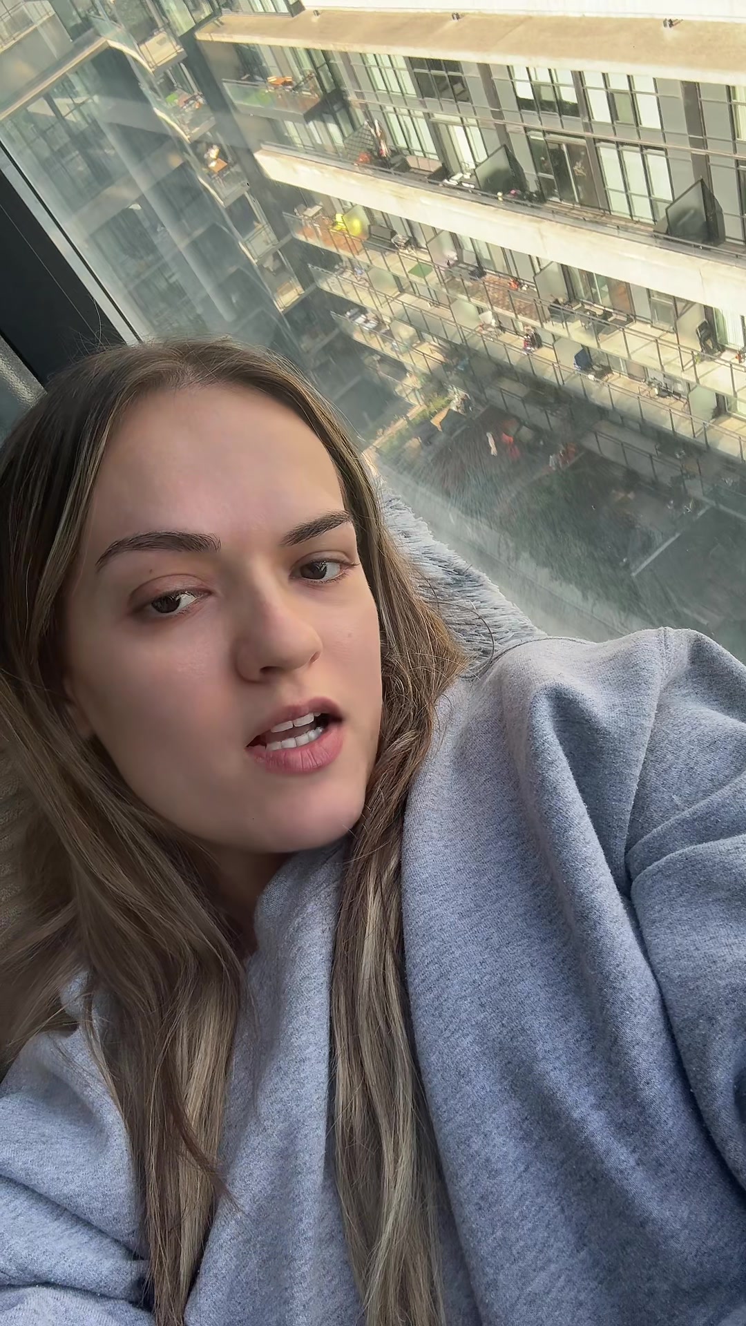 @Fitora