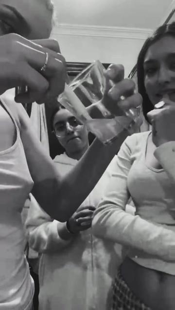 @yeseniagutierrezz_