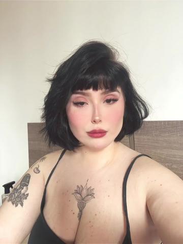 @Vitória Pascarelli