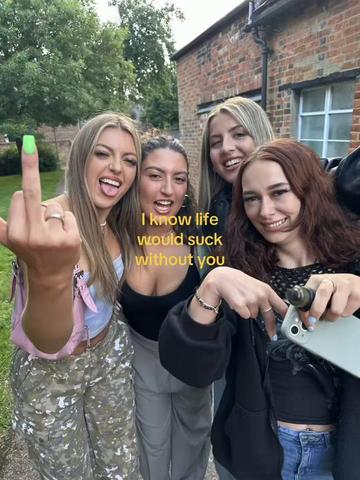 @Sozza