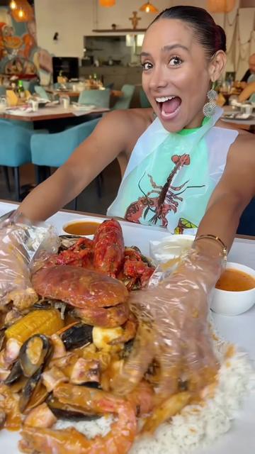 @GRAB A CRAB 🦀