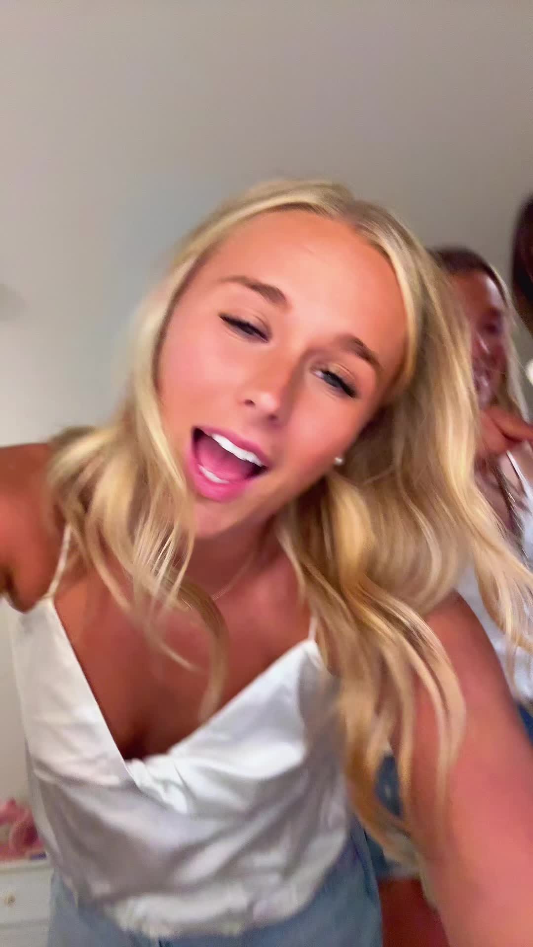 @allie