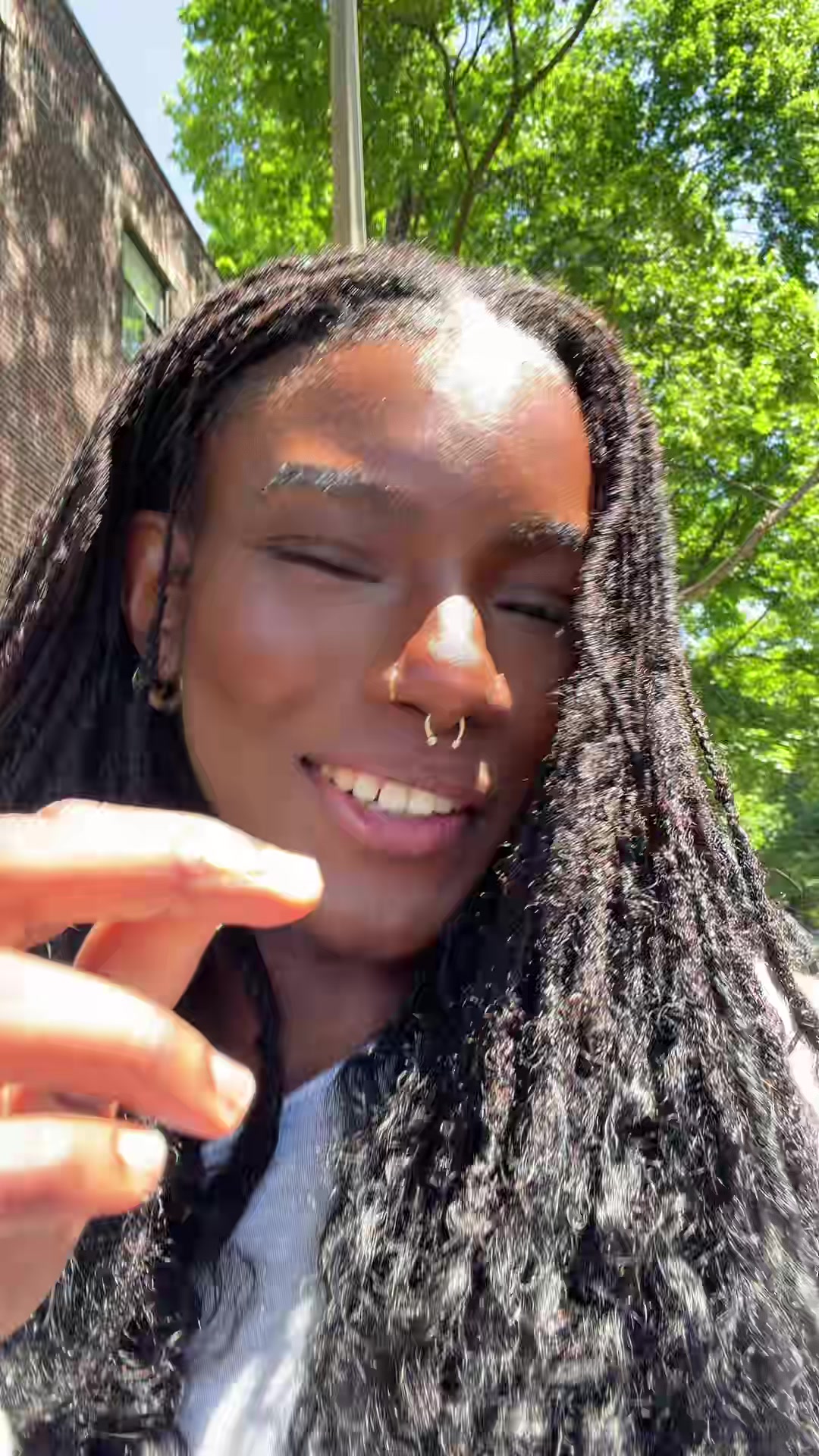 @amira ᥫ᭡