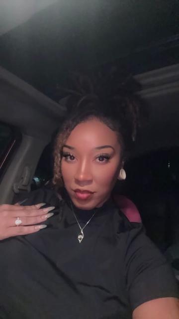 @Jasmine_Beenraw