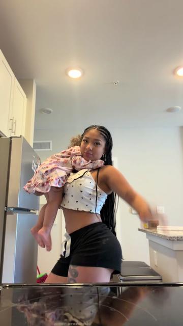 @La Real Muñeca