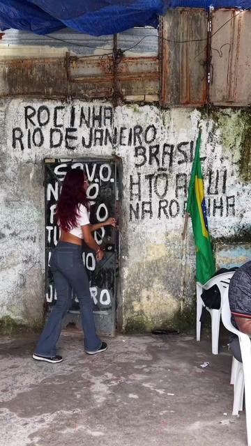 @FLO