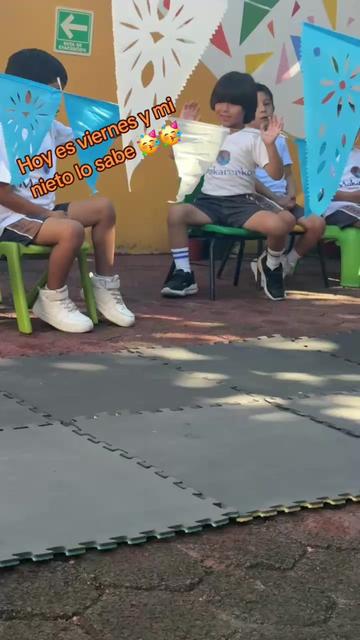 @Lupita Vélez única