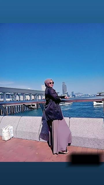 @Nur Huang 🇭🇰