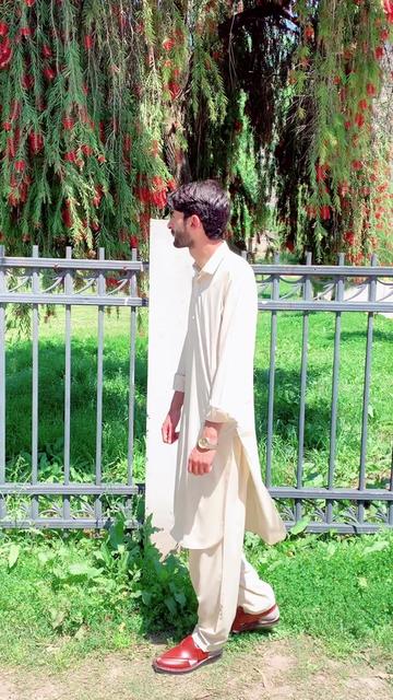@Usama khawaja &hearts;️✌️