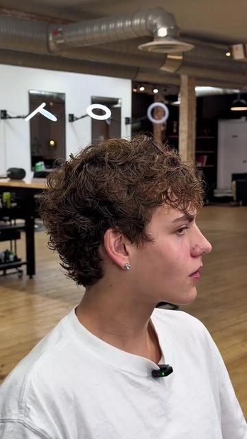 @Kelowna Barber Atias