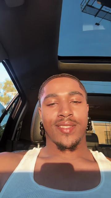 @DreBae