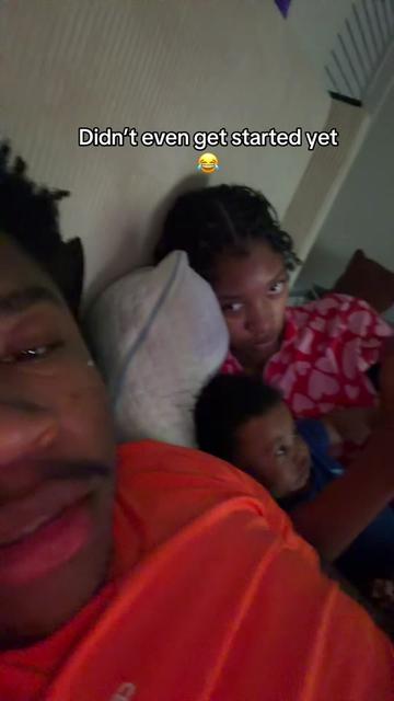 @THE SMITH FAMILY 🥺🤞🏽