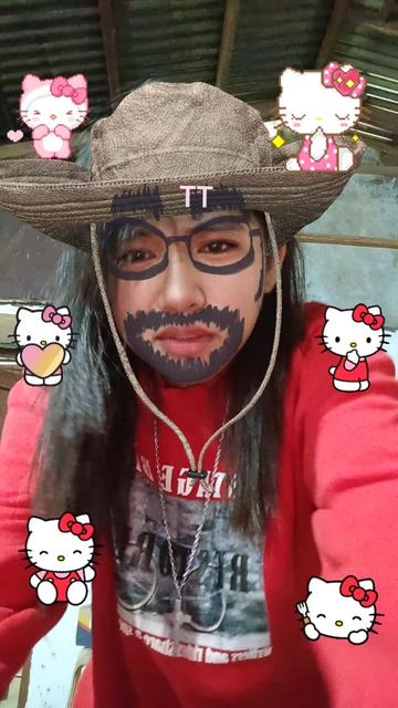 @julian_tweek&bull;_&times;