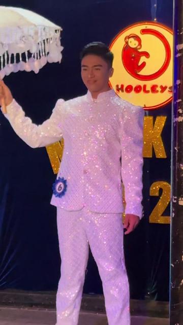 @markabrenica27