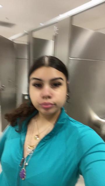@🍭