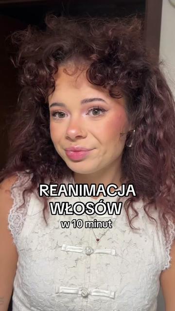 @CURLYBROWNIE• hair, GRWM •