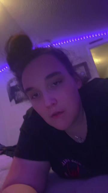 @Onlysoph_21
