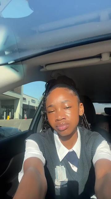 @thando_guqaza