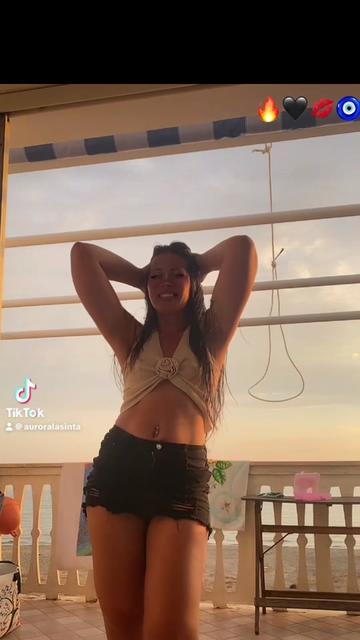 @auroralasinta