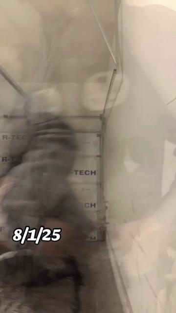 @♱