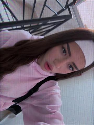 @𝐢𝐯𝐨𝐧𝐢𝐜𝐚