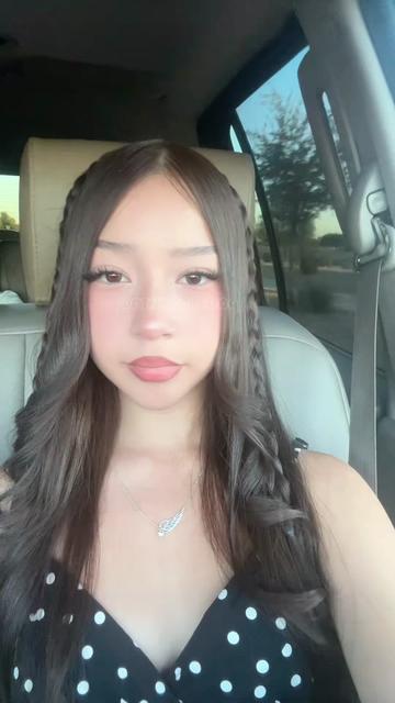 @thegirlnextdoor