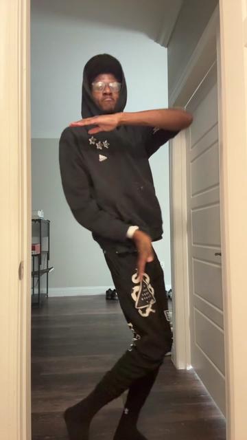 @LEEK