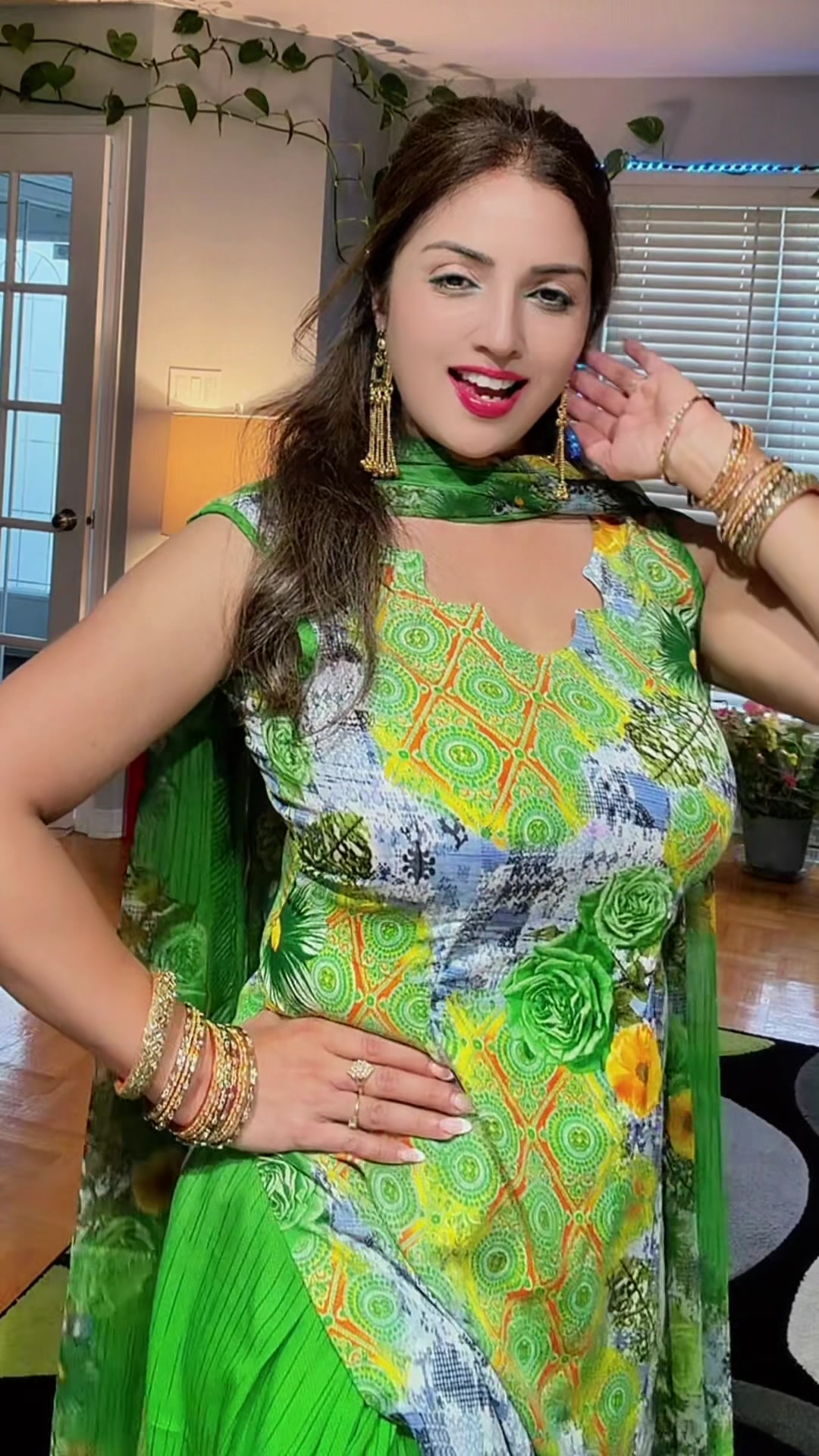 @Nitu 🇨🇦