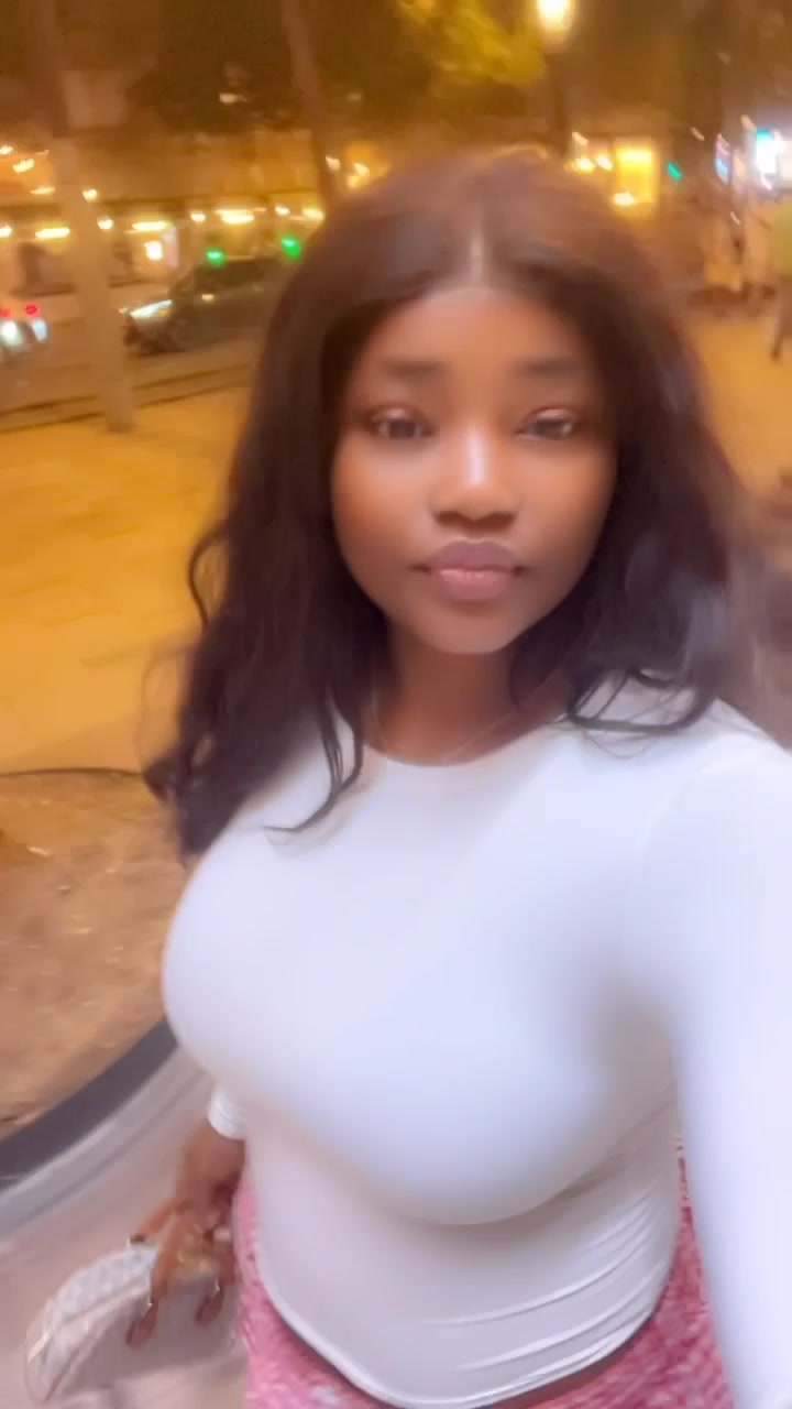 @Belle - de fleurgie 🇨🇬