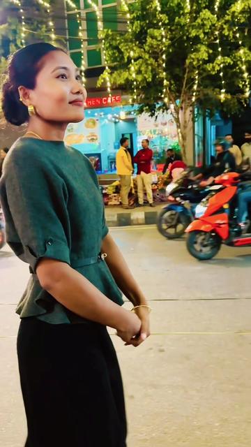 @Rose 🌹