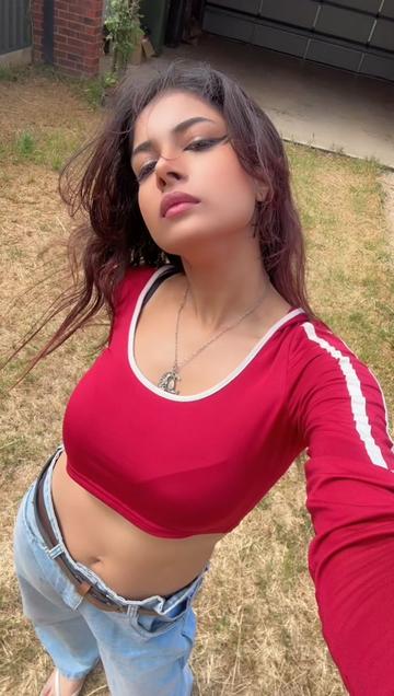 @KomalSethi