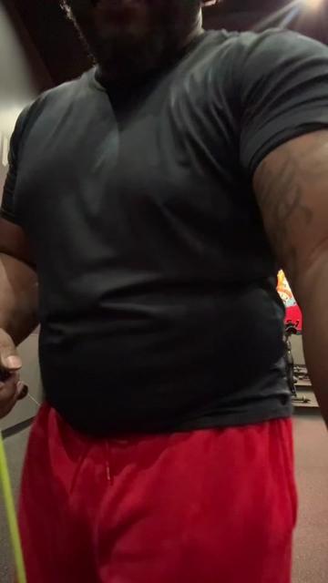 @T_Hughes022