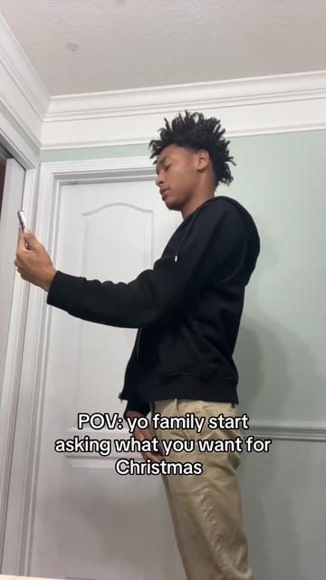 @Kj._.