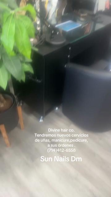 @Divine hair co.