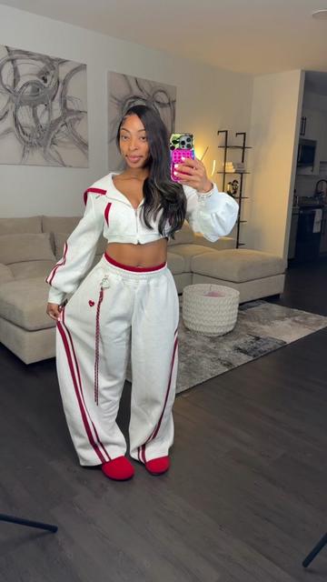 @Ronysha Vershelle