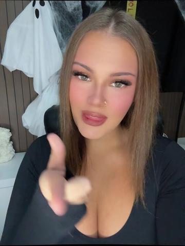 @Nejla Follow Party🌸 نيلا