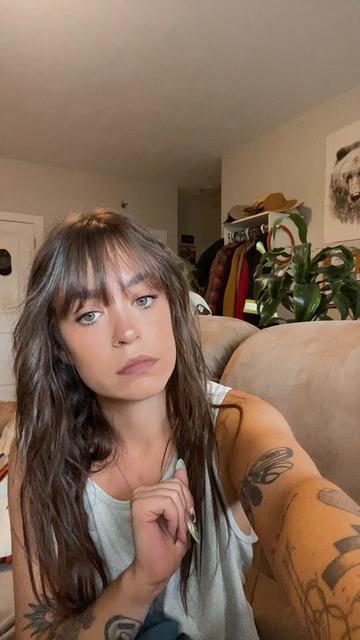 @idkkora