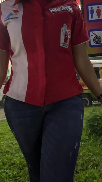 @Mbak pom🤪