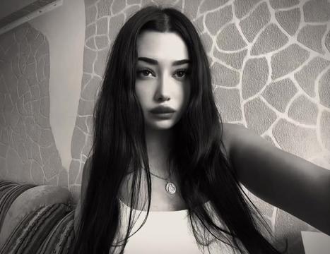 @MVikaaa._