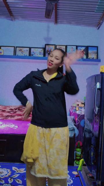 @मुना श्रेष्ठ