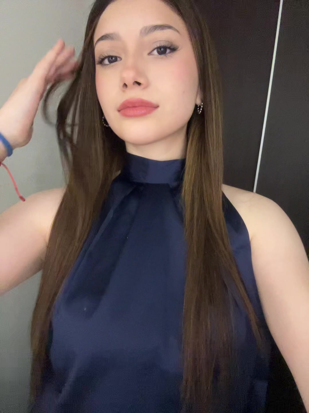 @eiluu