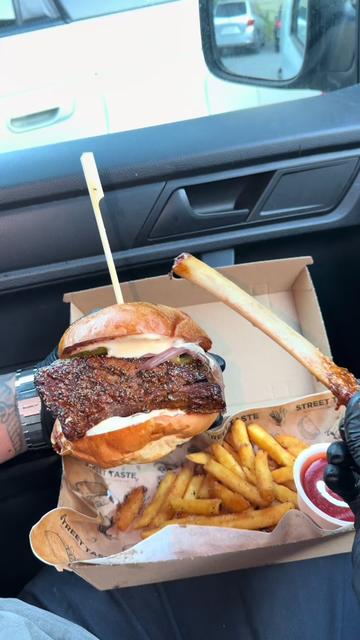 @streettaste