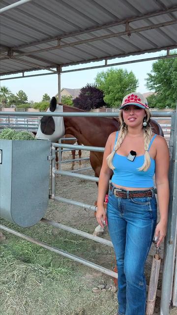 @Utah | Waxing | CEO | Horses