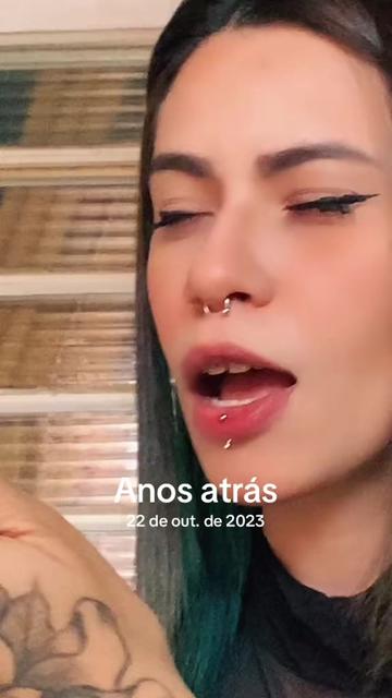 @B Á H
