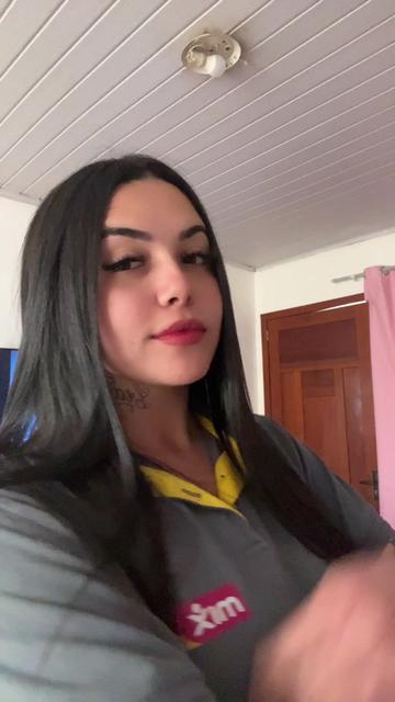 @Caroline Castro
